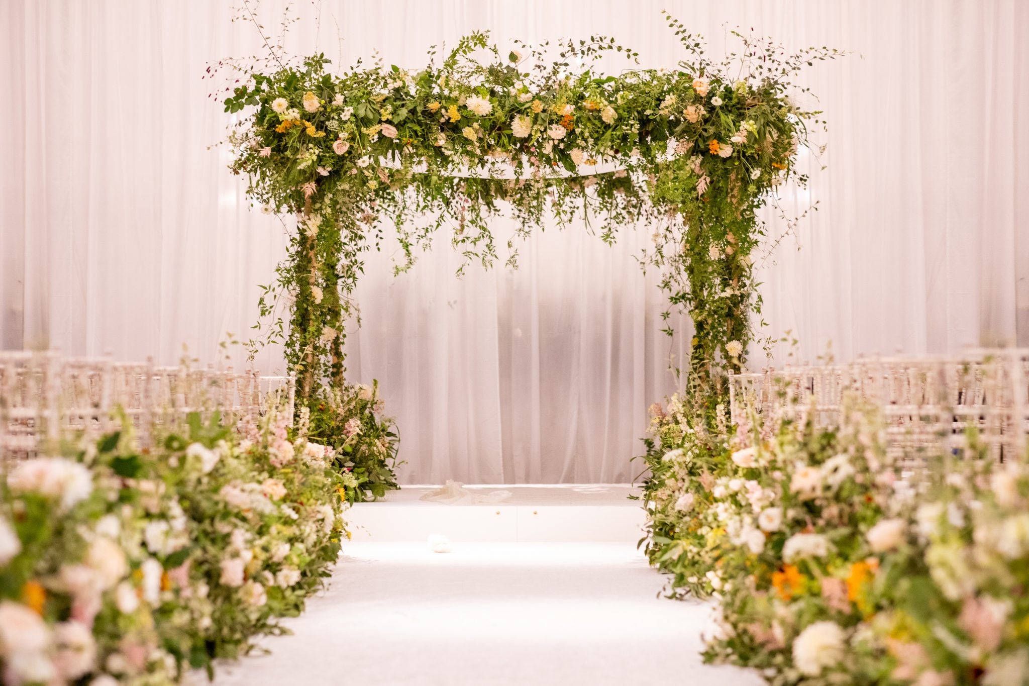 The Enchanting World of Chuppas: Your Guide to Chuppah Hire in London and Beyond