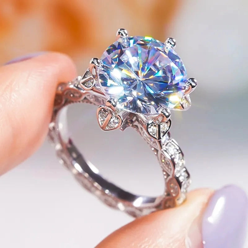 Eternal Radiance: 5 Carat D-Color Moissanite Platinum Ring 