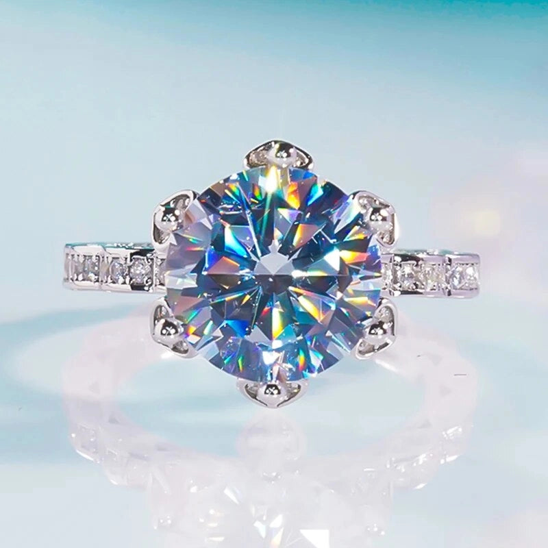 Eternal Radiance: 5 Carat D-Color Moissanite Platinum Ring 