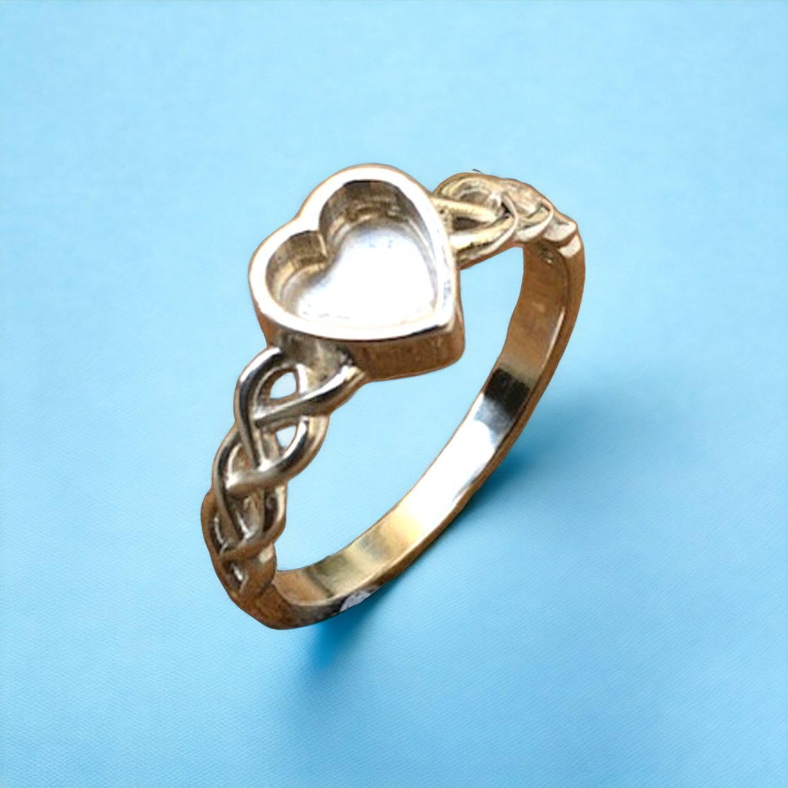 925 Sterling Silver Ring - Heart 8mm - Premium  from BESPOKE SPACE -  Shop now at BESPOKE SPACE